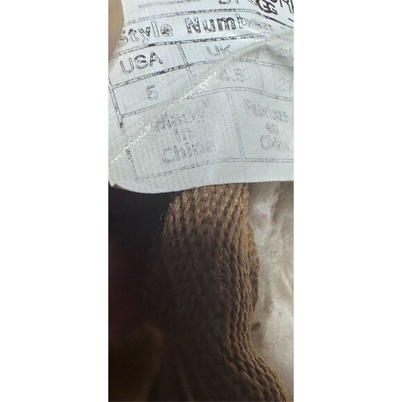 Koolaburra by UGG Girls' Child Victoria Short Fashion Boot Chestnut Brown Size 5 - Picture 9 of 9